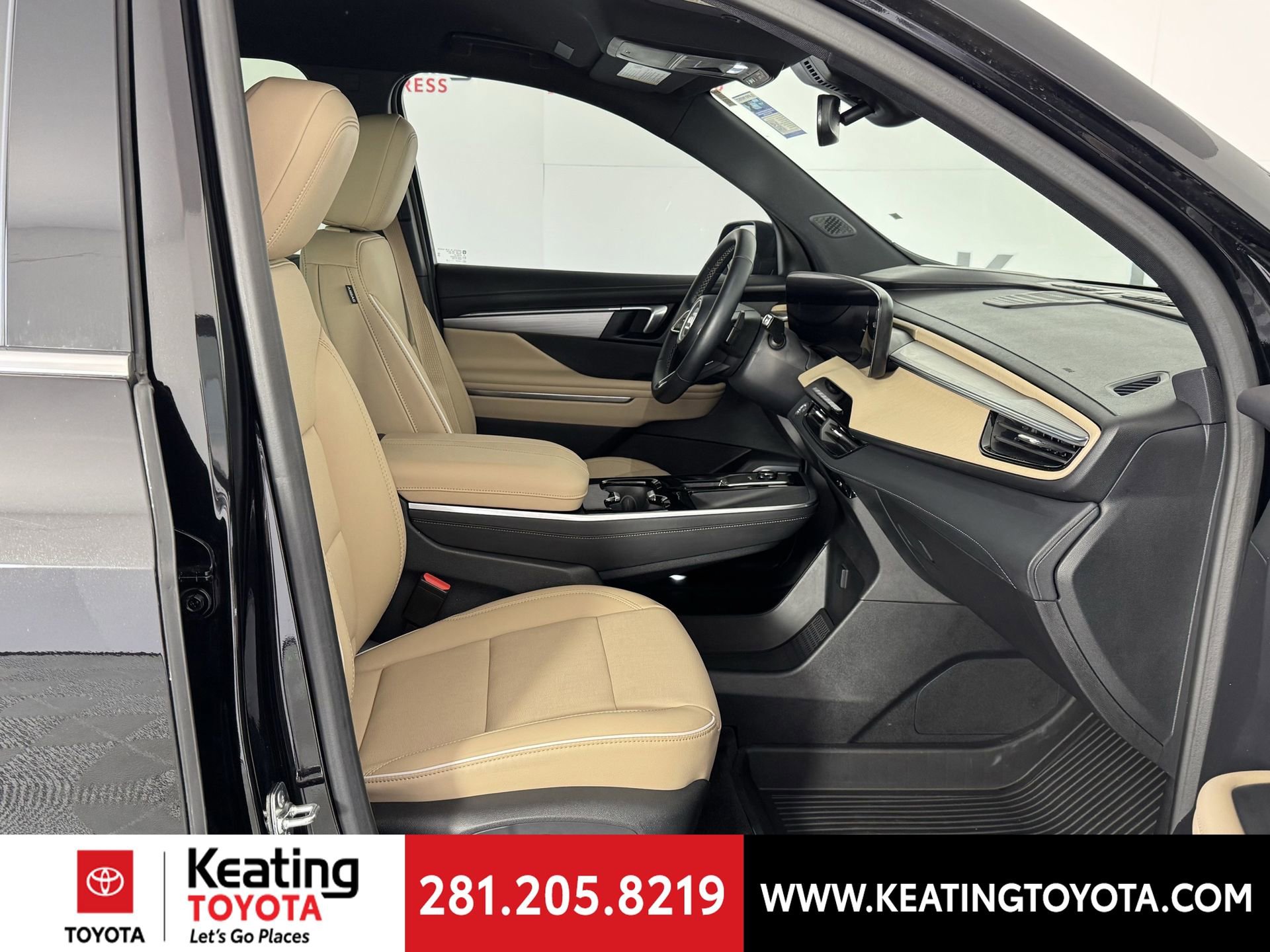 Used 2025 Buick Enclave Preferred w/ Power Package FWD image 20