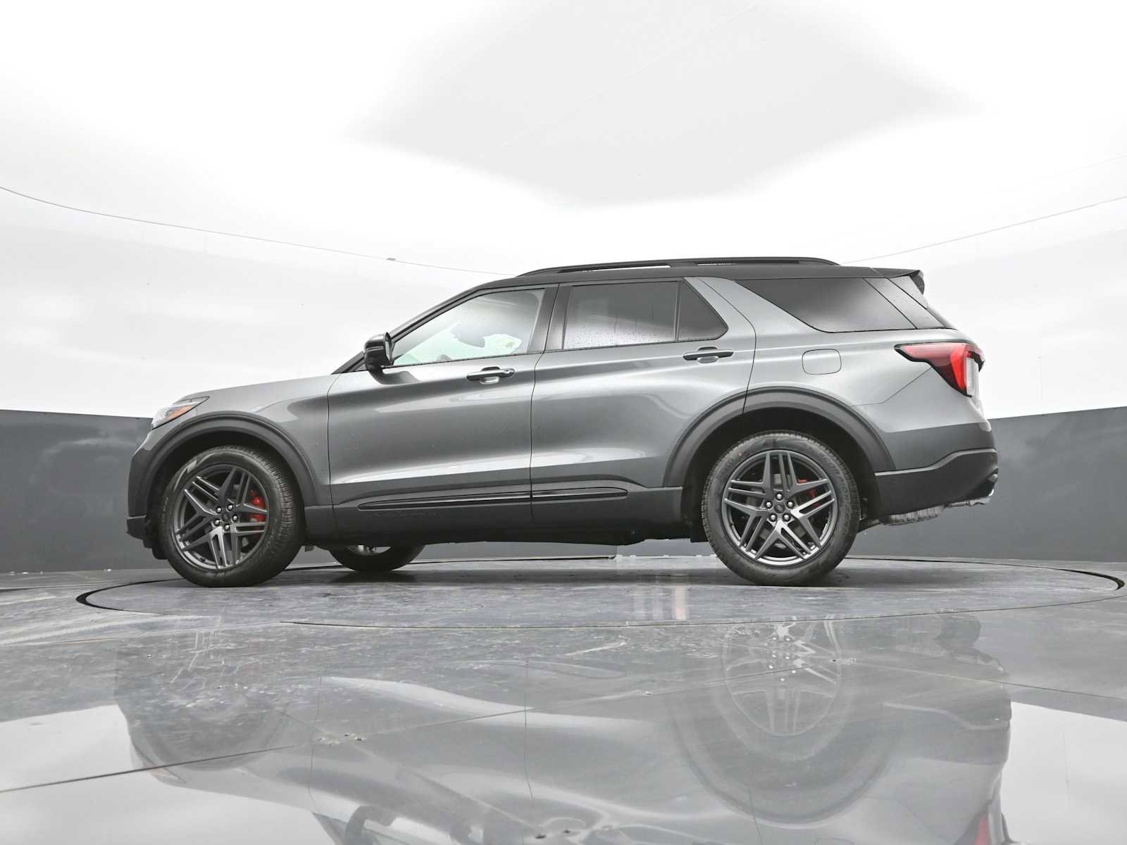 New 2026 Ford Explorer ST image 58