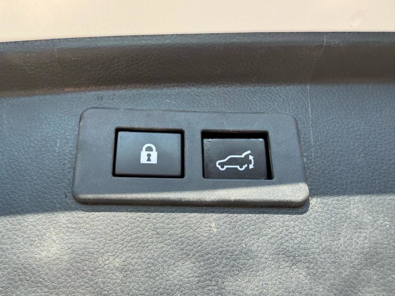 Used 2020 Subaru Outback Onyx Edition XT w/ Popular Package #2 image 16