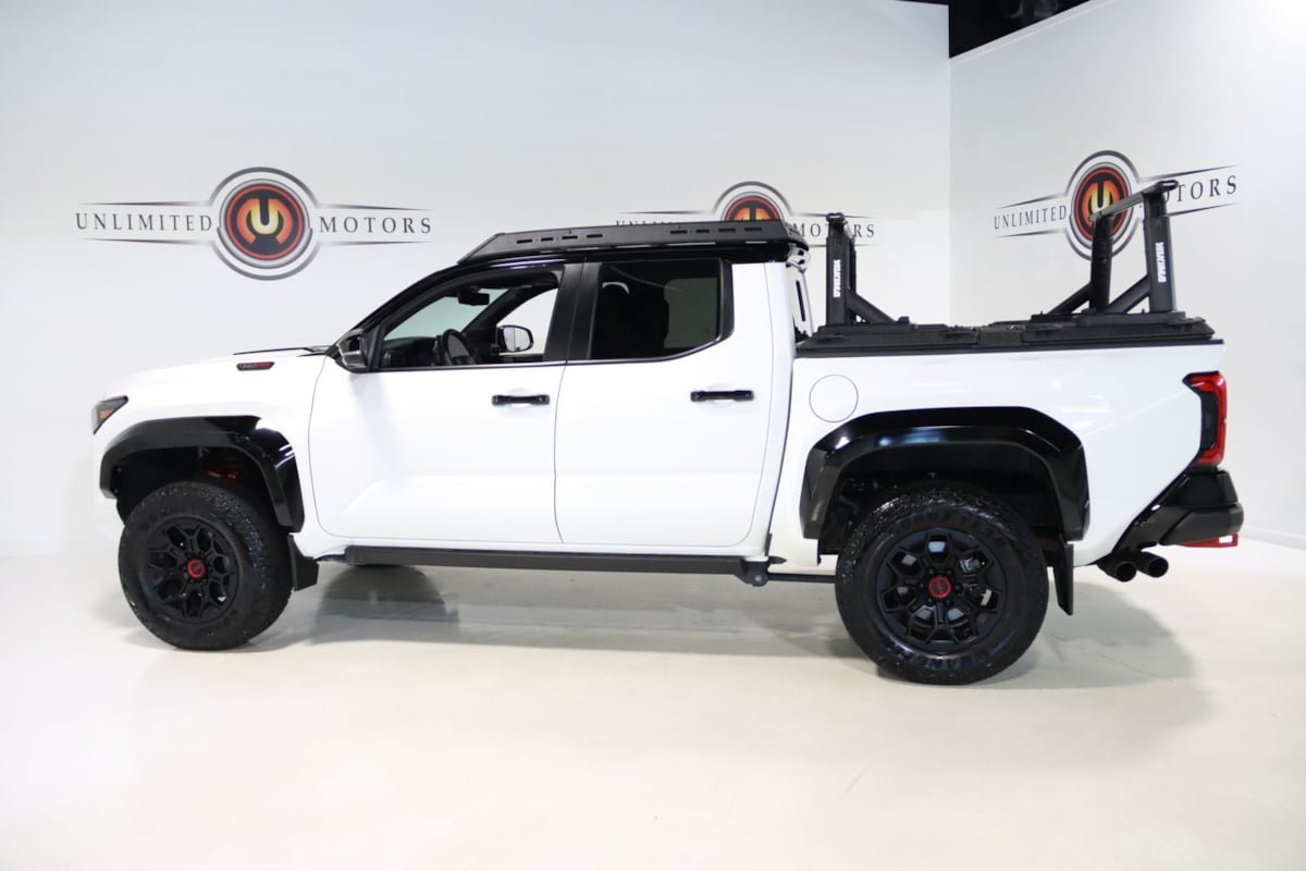 Used 2024 Toyota Tacoma TRD Pro AWD/4WD image 36