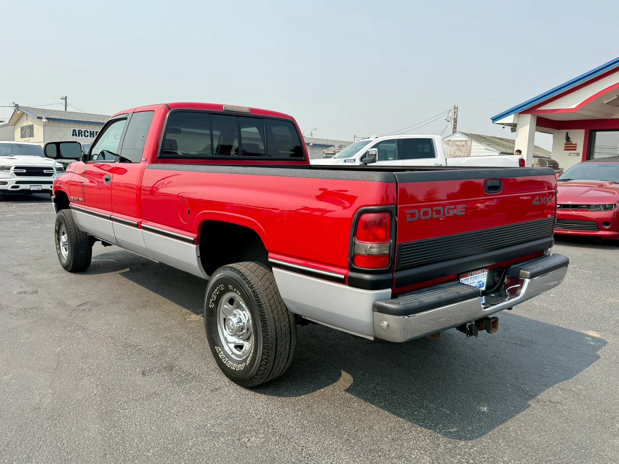 Used 1997 Dodge Ram 2500 Truck 4x4 Club Cab image 3