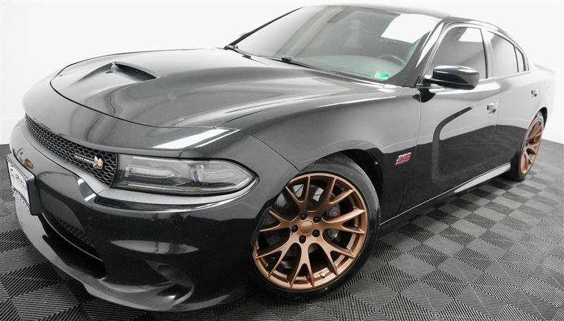 Used 2018 Dodge Charger R/T Scat Pack image 2
