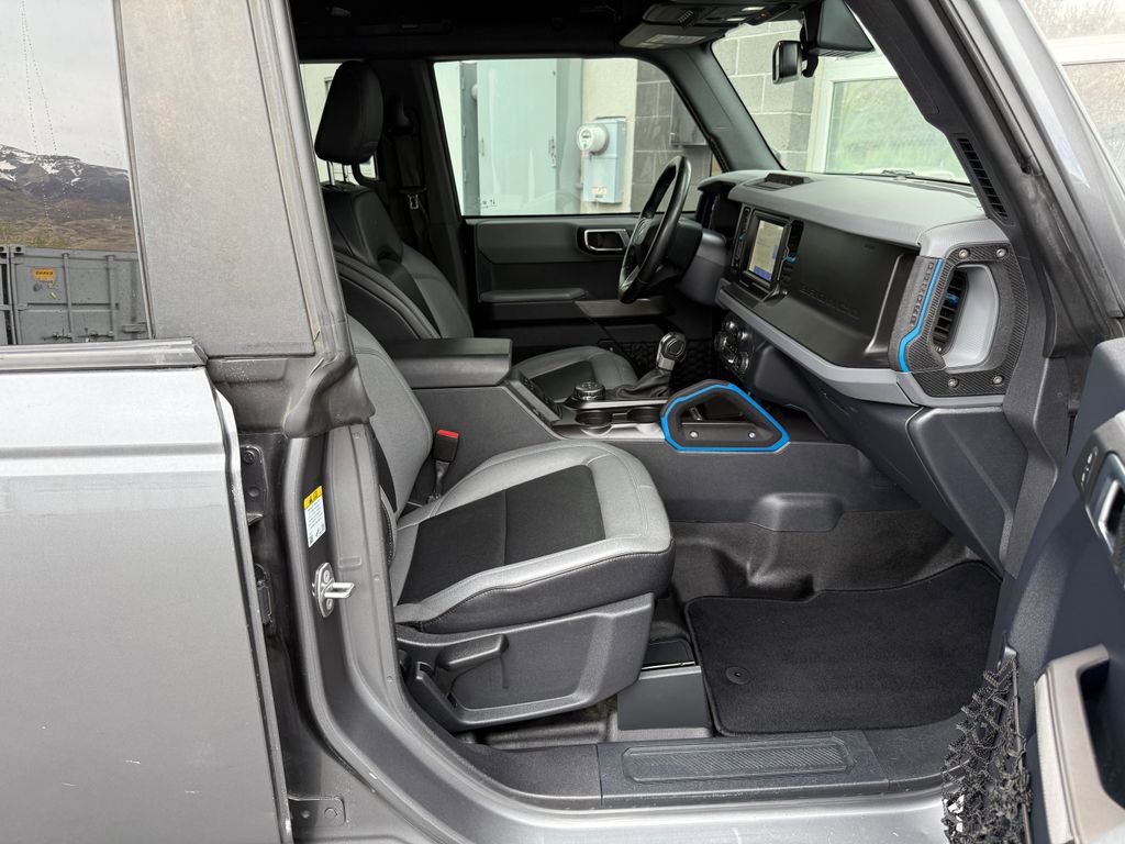 Used 2023 Ford Bronco Black Diamond image 20