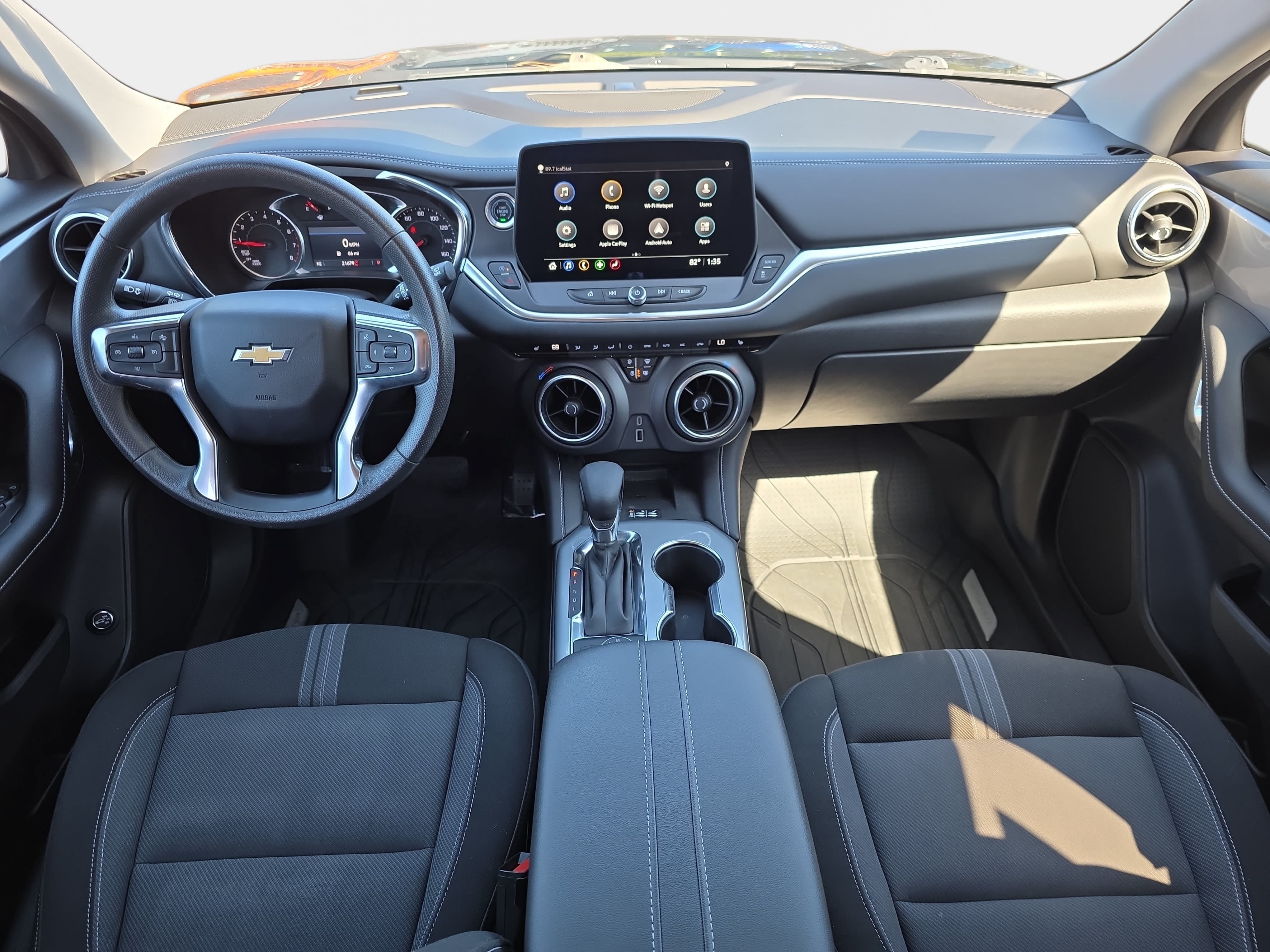 Used 2024 Chevrolet Blazer LT w/ Convenience Package FWD image 9