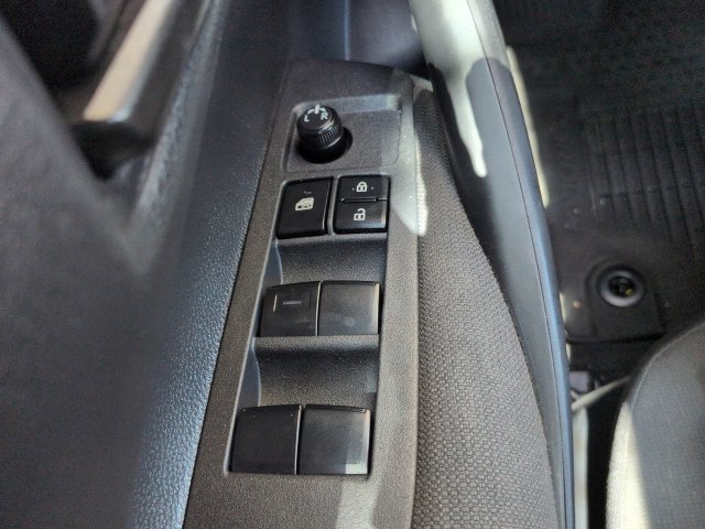Used 2025 Toyota Corolla LE FWD image 21