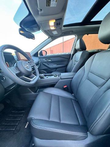 Certified 2024 Nissan Rogue SL w/ SL Premium Package image 25