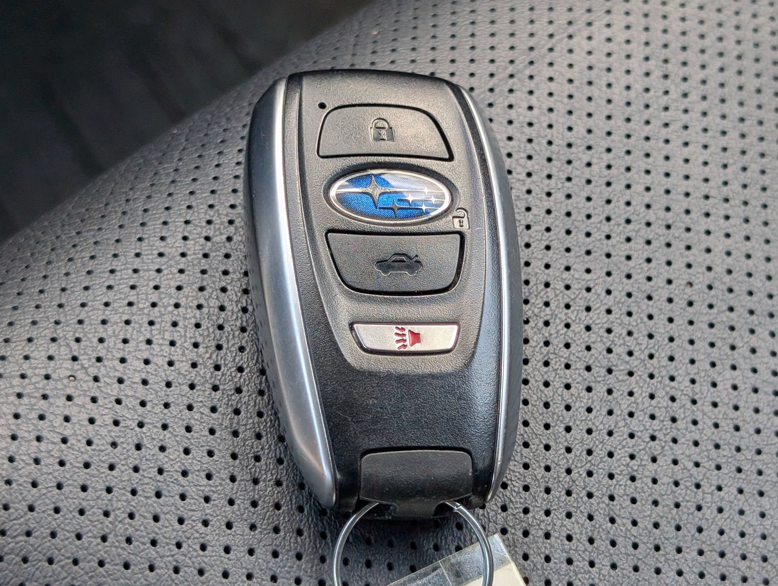 Used 2022 Subaru Ascent Limited AWD/4WD image 23