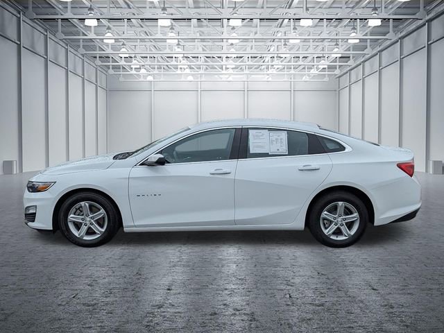 Used 2025 Chevrolet Malibu LS image 2
