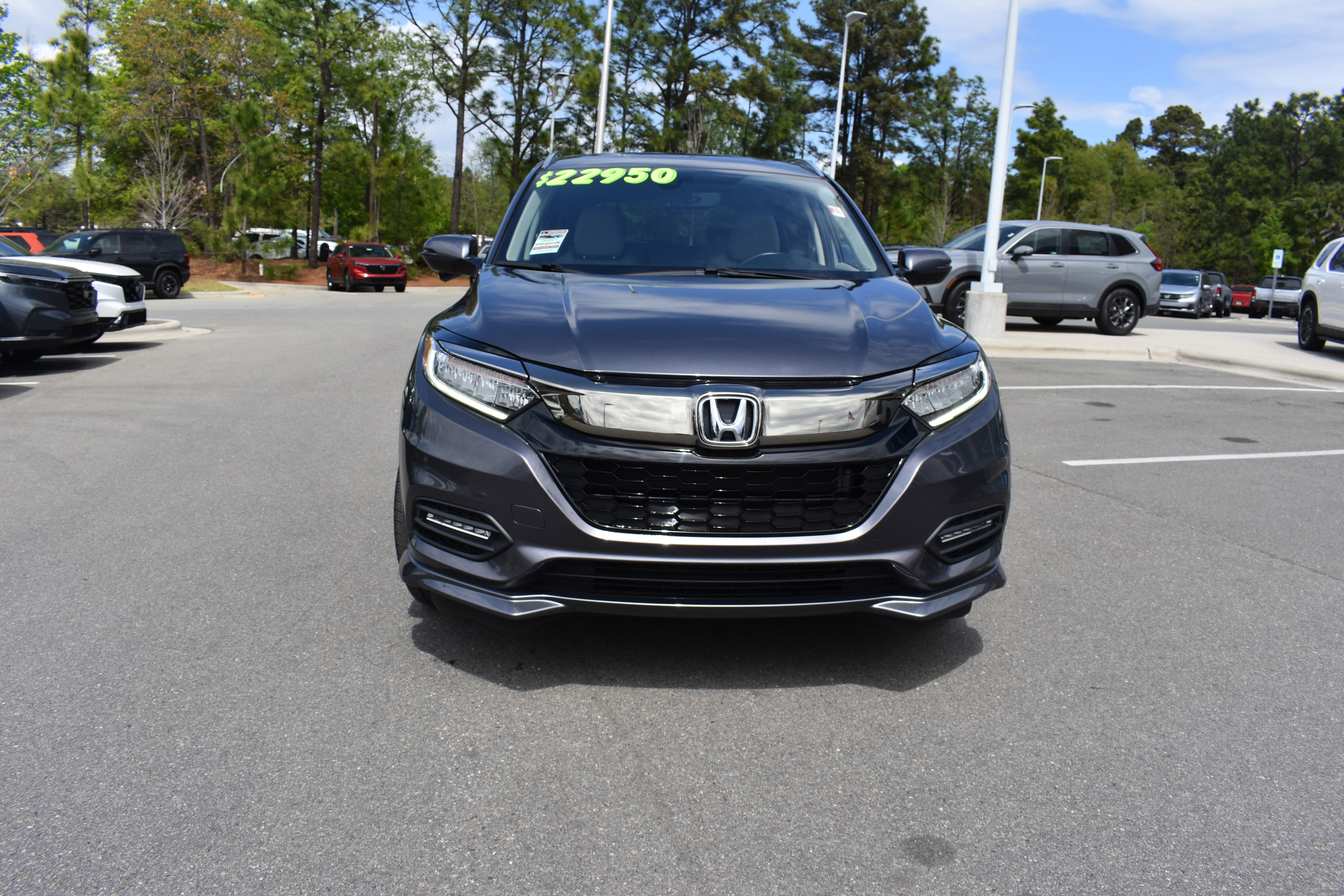 Used 2019 Honda HR-V Touring image 4