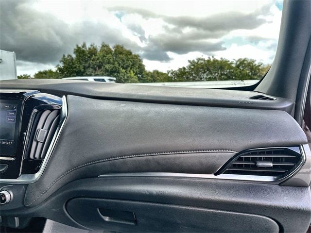 Used 2023 Chevrolet Traverse LT image 36