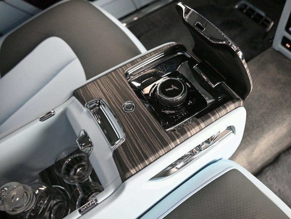 New 2026 Rolls-Royce Ghost Extended Wheelbase image 24