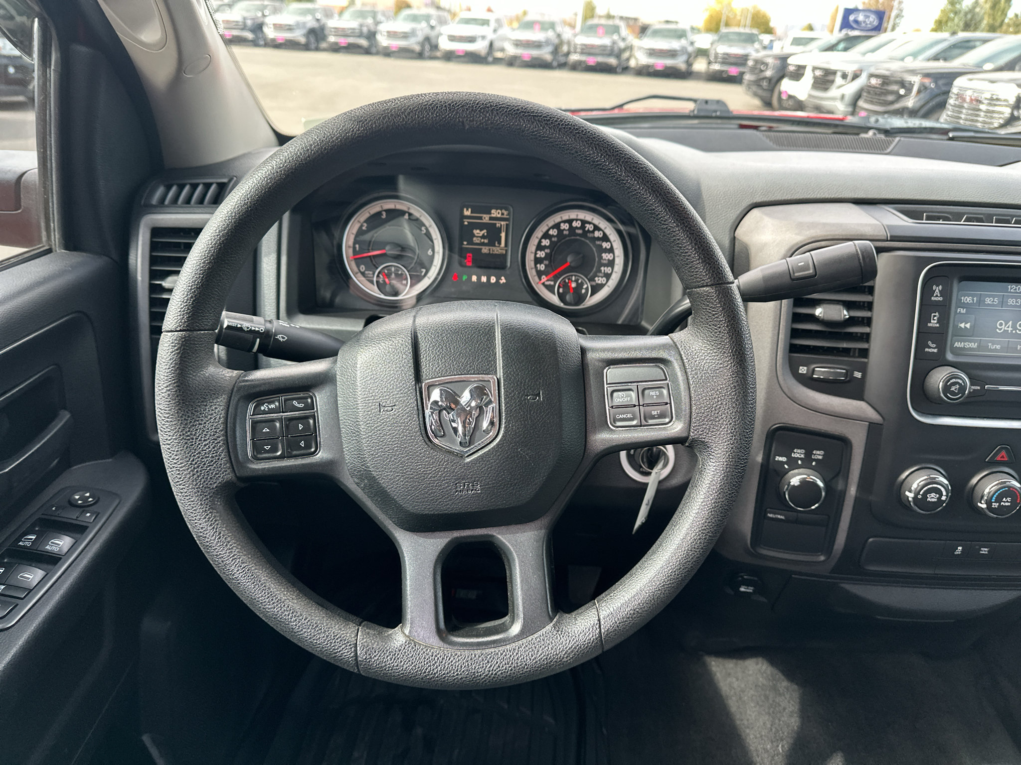 Used 2017 RAM 1500 ST w/ SXT Appearance Group AWD/4WD image 19