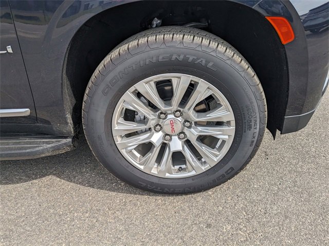 Used 2024 GMC Yukon XL Denali image 11