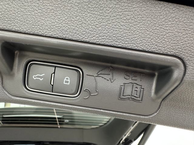 New 2025 Ford Explorer ST-Line image 24