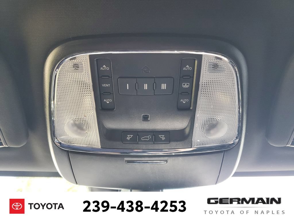 Used 2021 Jeep Grand Cherokee Limited w/ Quick Order Package 28K 80th AWD/4WD image 35