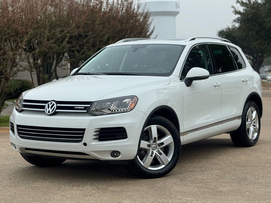 Used 2013 Volkswagen Touareg Hybrid image 3