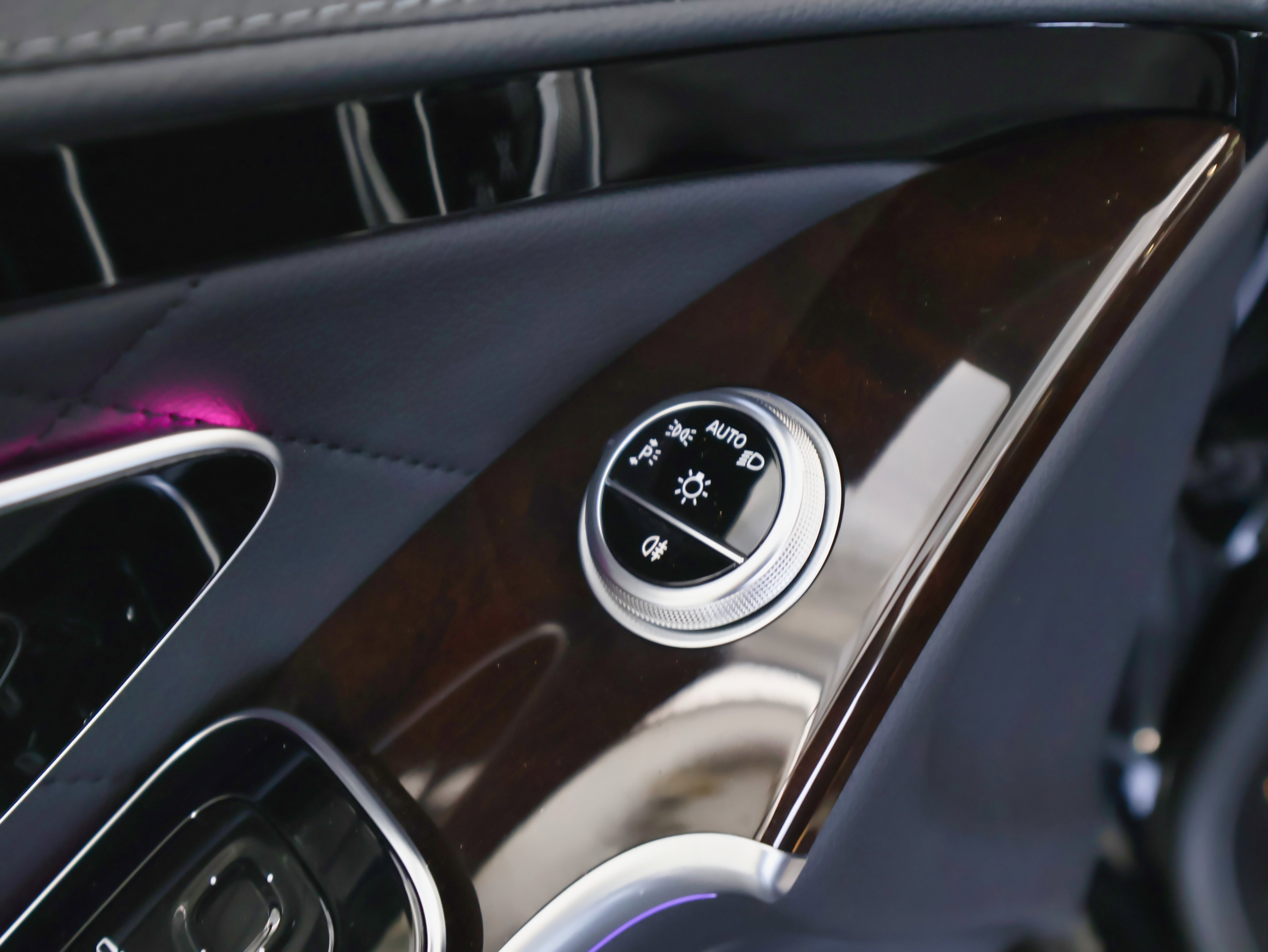 Used 2023 Mercedes-Benz S 580 4MATIC Sedan image 22