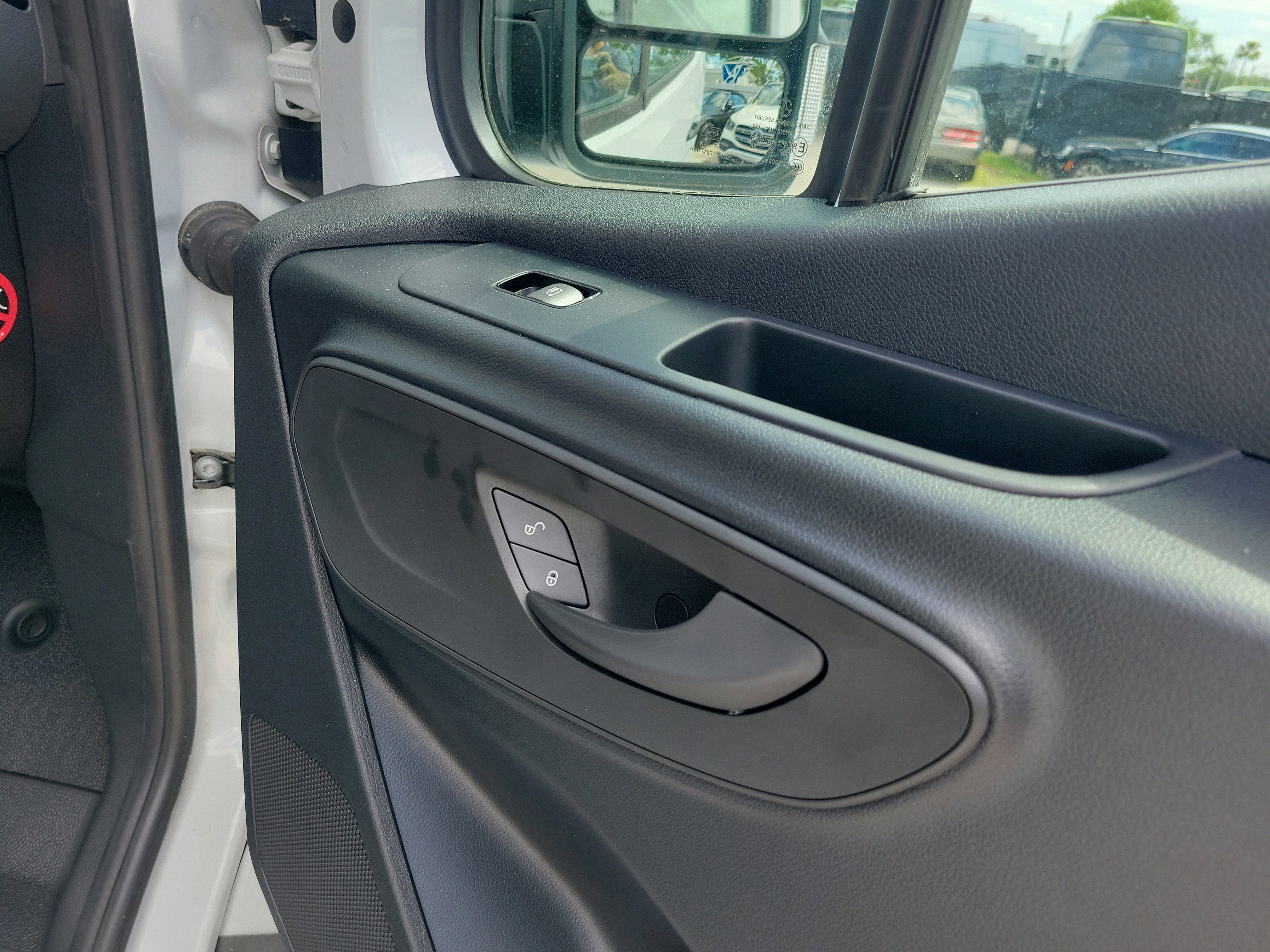 New 2025 Mercedes-Benz Sprinter 2500 image 12