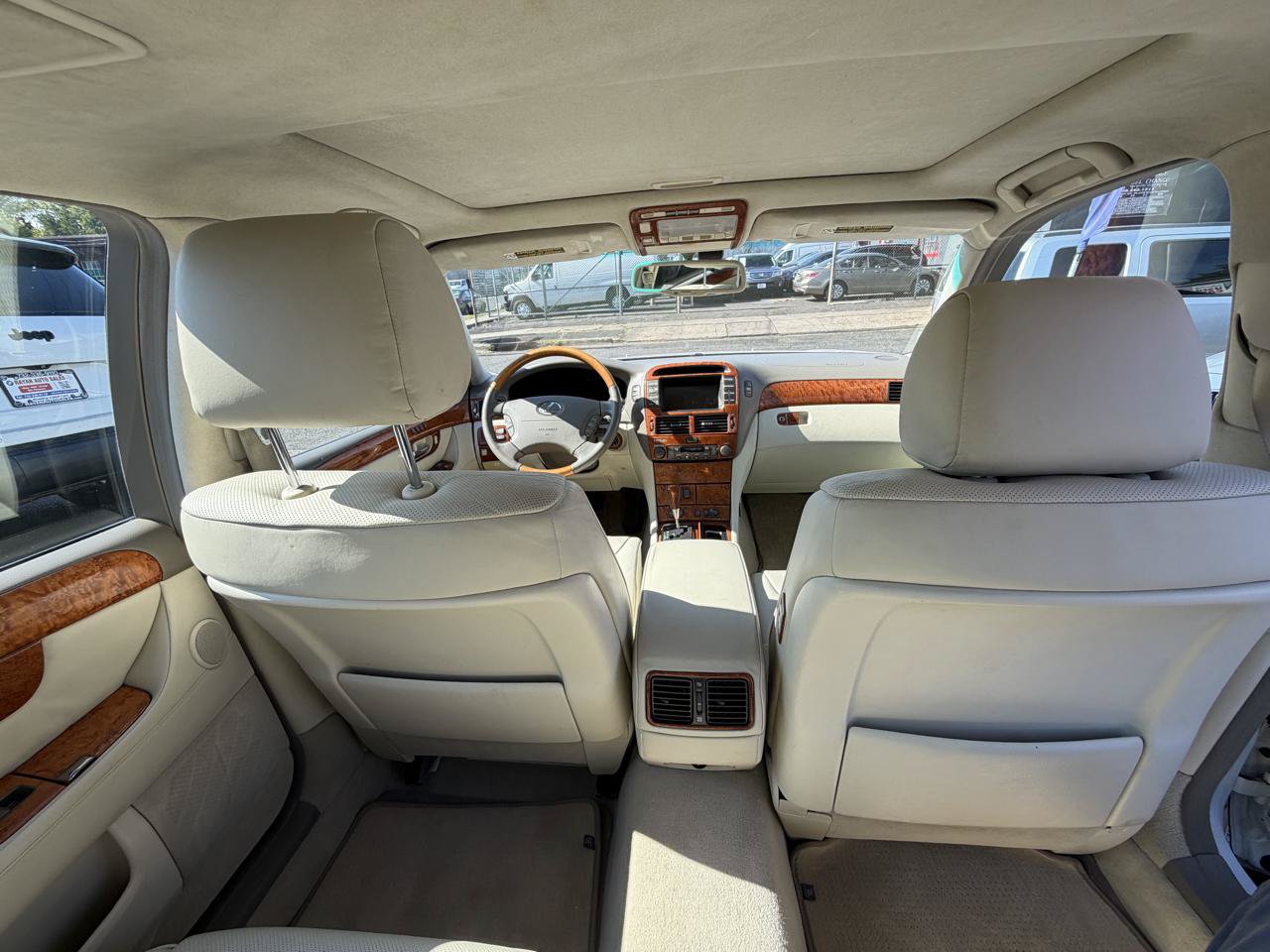 Used 2005 Lexus LS 430 RWD image 27