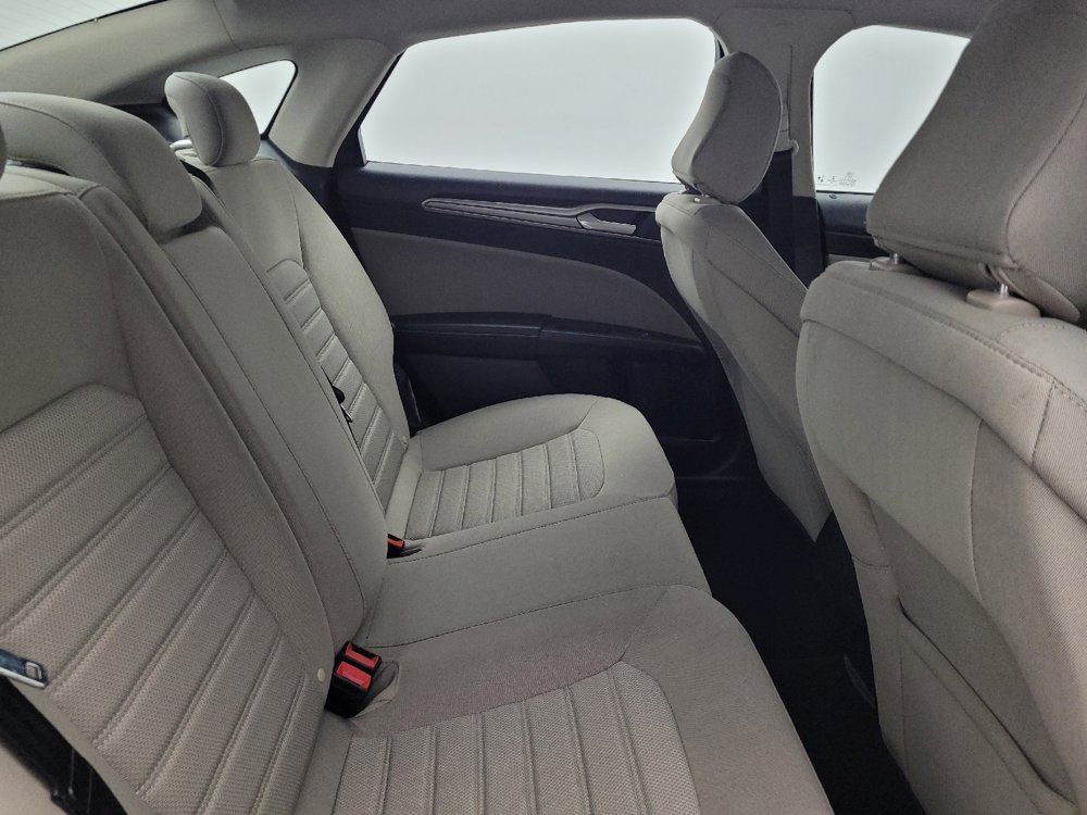 Used 2020 Ford Fusion S FWD image 19
