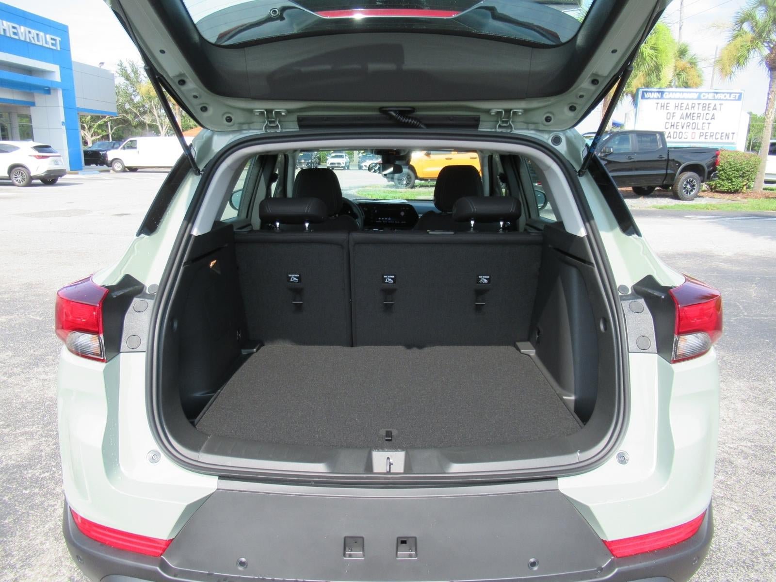 New 2026 Chevrolet TrailBlazer LS w/ LS Confidence Package FWD image 33