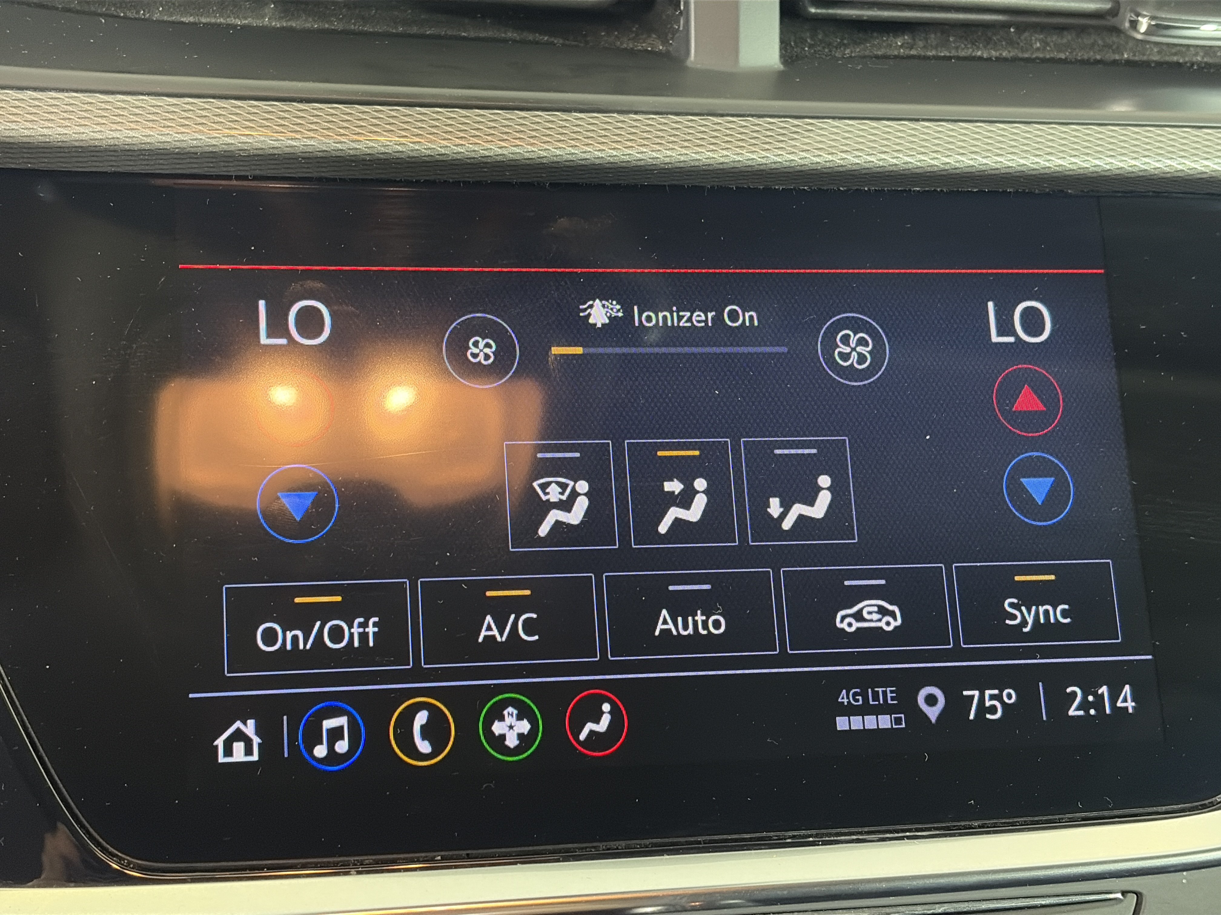 Used 2021 Buick Encore GX Essence w/ Sport Touring Package AWD/4WD image 20