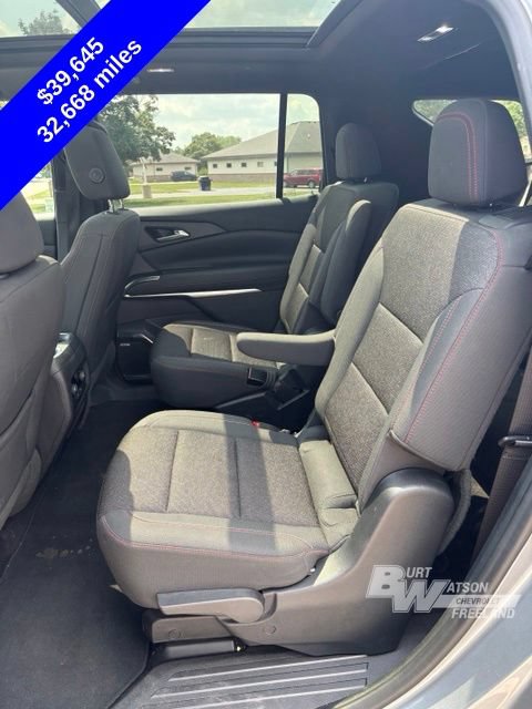 Used 2024 Chevrolet Traverse Z71 w/ Enhanced Driving Package AWD/4WD image 30