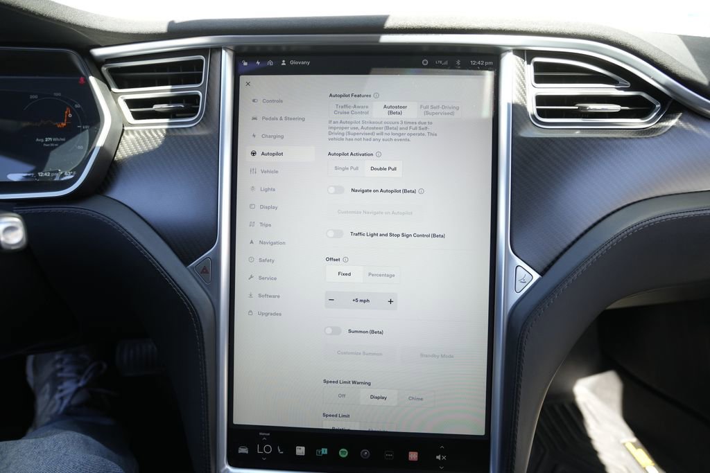 Used 2016 Tesla Model S 75D image 49