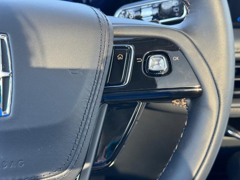 New 2025 Lincoln Aviator Reserve w/ Equipment Group 201A AWD/4WD image 24