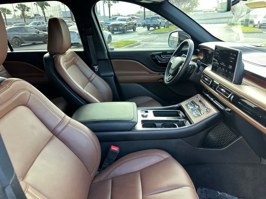 Certified 2023 Lincoln Aviator Reserve w/ Equipment Group 201A RWD image 23
