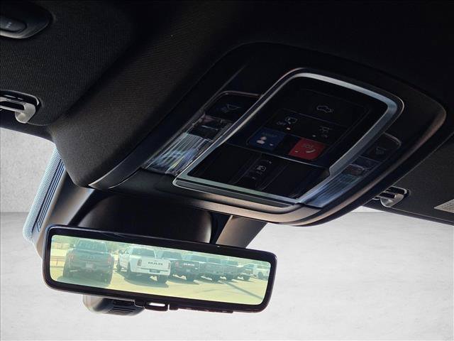 Used 2022 RAM 1500 Limited AWD/4WD image 19