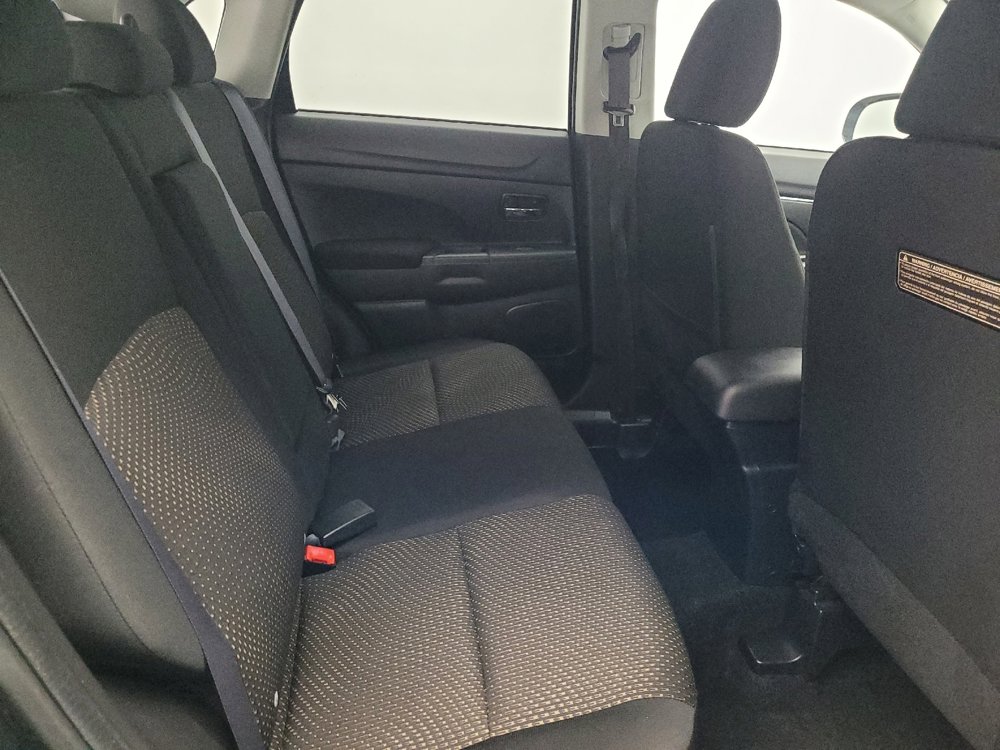 Used 2016 Mitsubishi Outlander Sport ES image 19