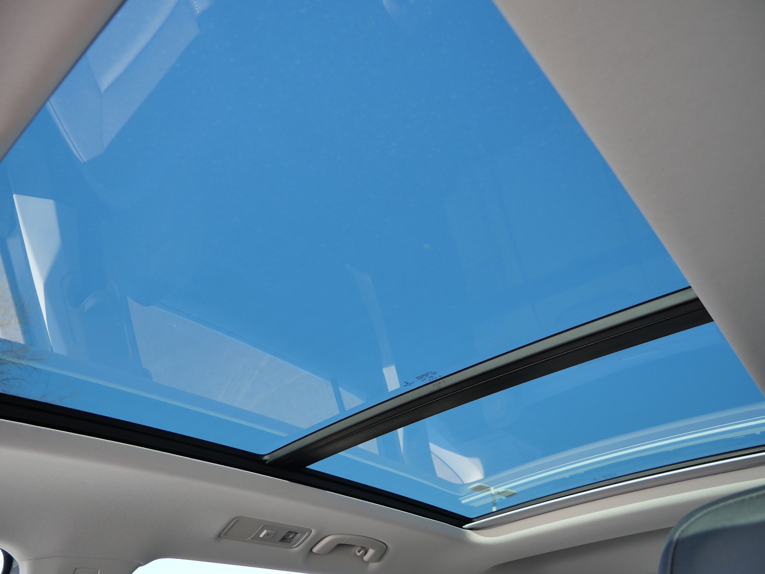 Used 2019 Volkswagen Tiguan SEL image 34