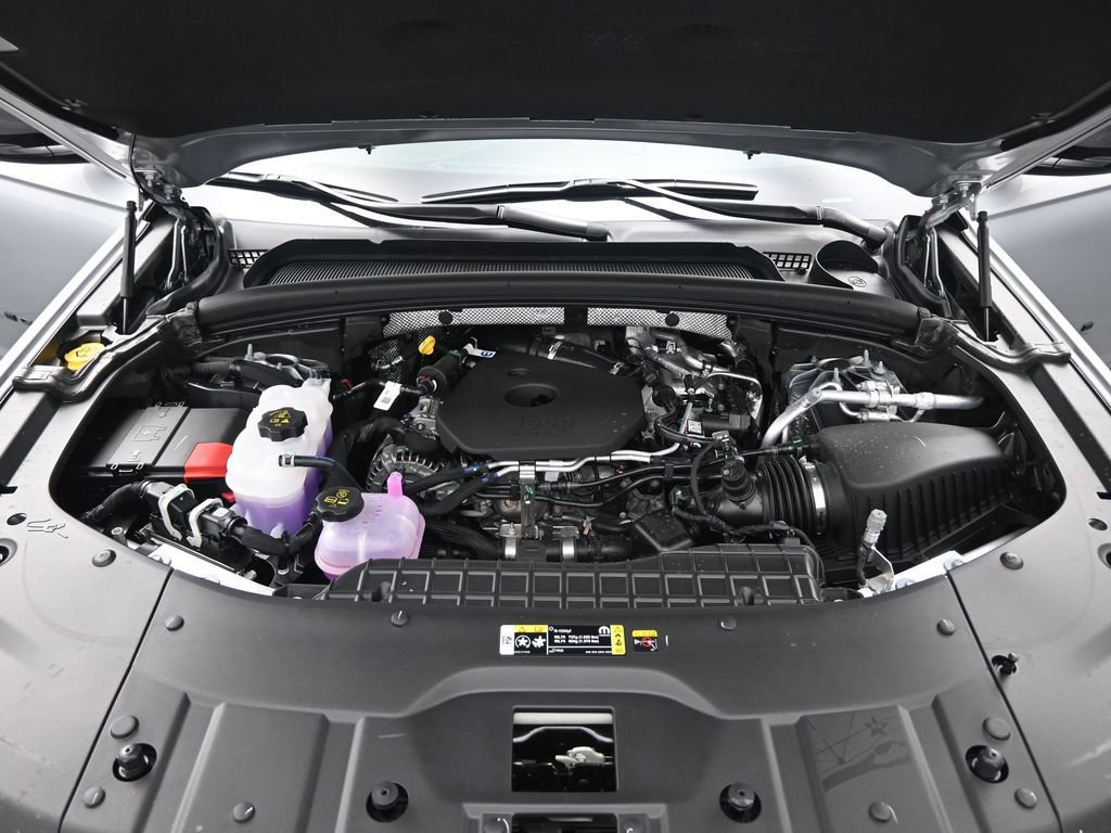 New 2026 Jeep Grand Cherokee Altitude AWD/4WD image 34
