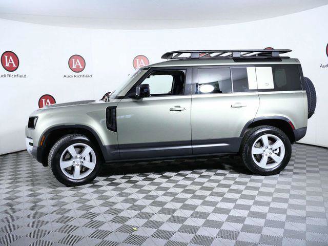 Used 2022 Land Rover Defender 110 SE image 5
