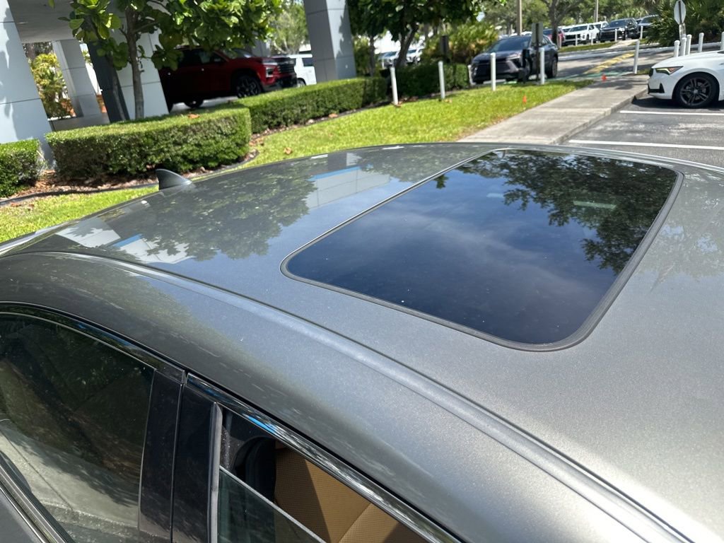 Used 2021 Lexus ES 300h w/ Premium Package FWD image 6