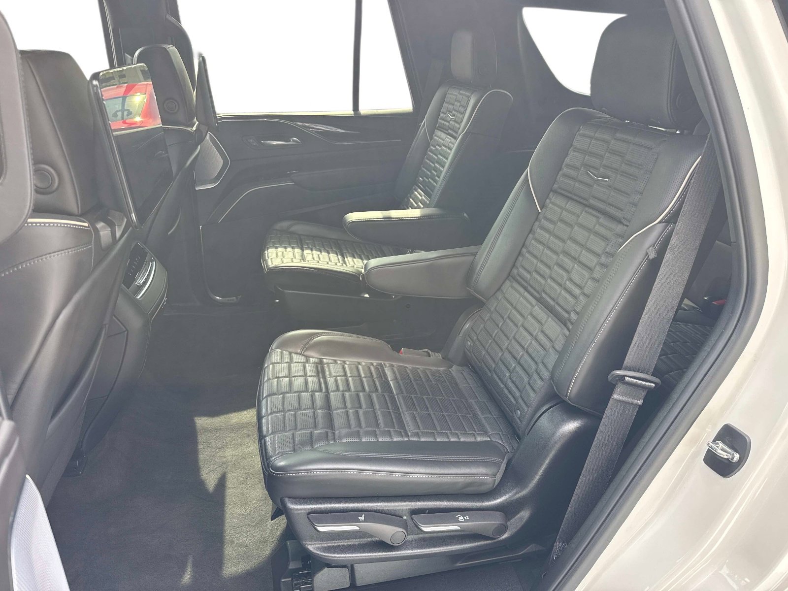 Used 2024 Cadillac Escalade V image 47