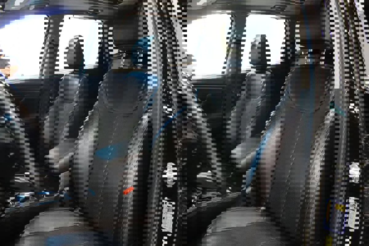 Used 2020 Hyundai Santa Fe Limited image 19