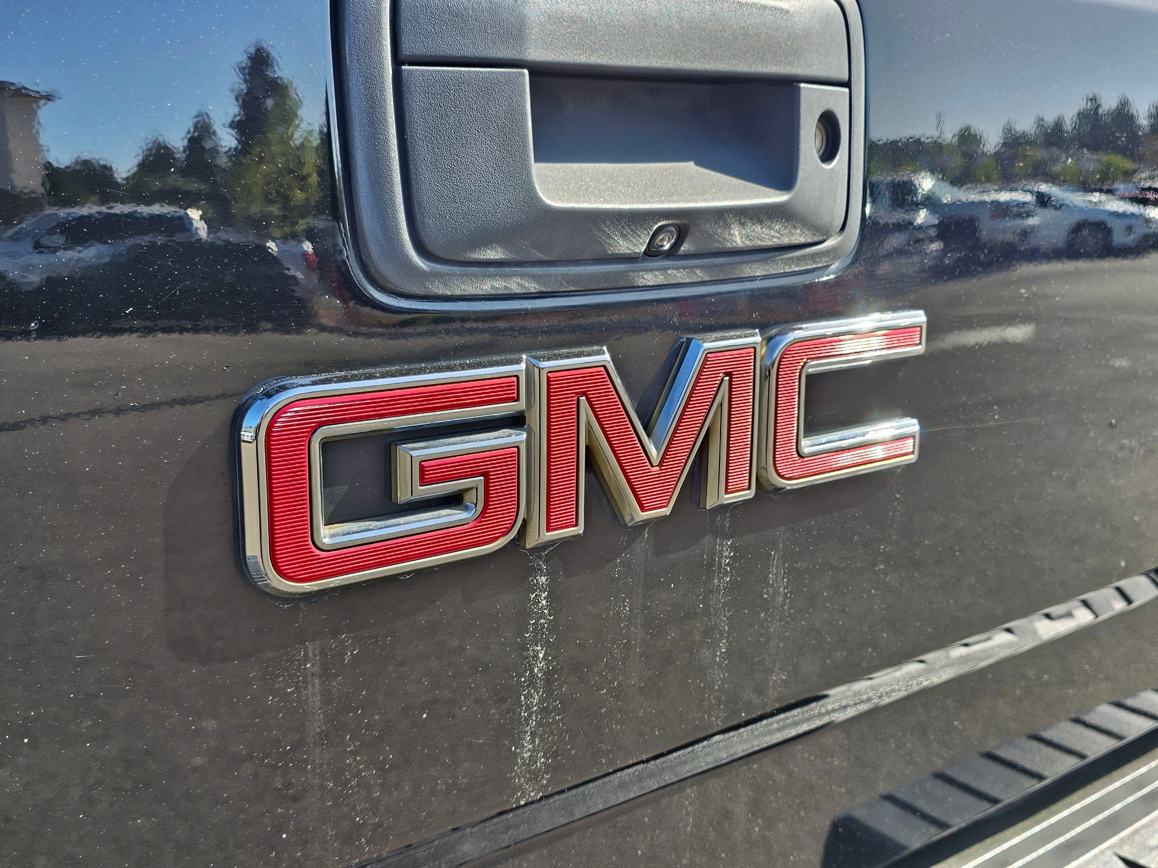 Used 2016 GMC Sierra 3500 Denali w/ Duramax Plus Package AWD/4WD image 11