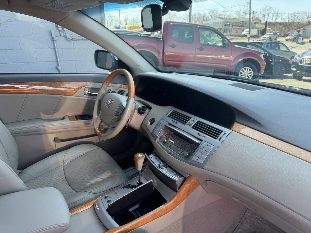 Used 2006 Toyota Avalon Limited FWD image 27