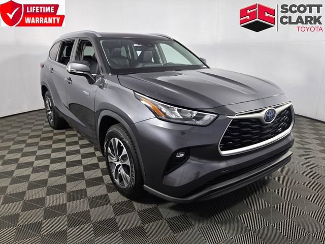 Used 2020 Toyota Highlander XLE