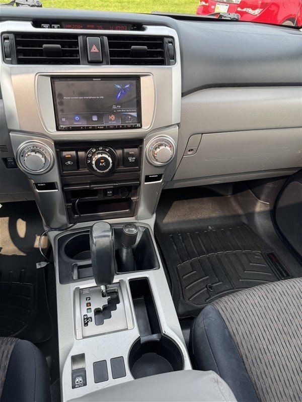 Used 2011 Toyota 4Runner SR5 image 17