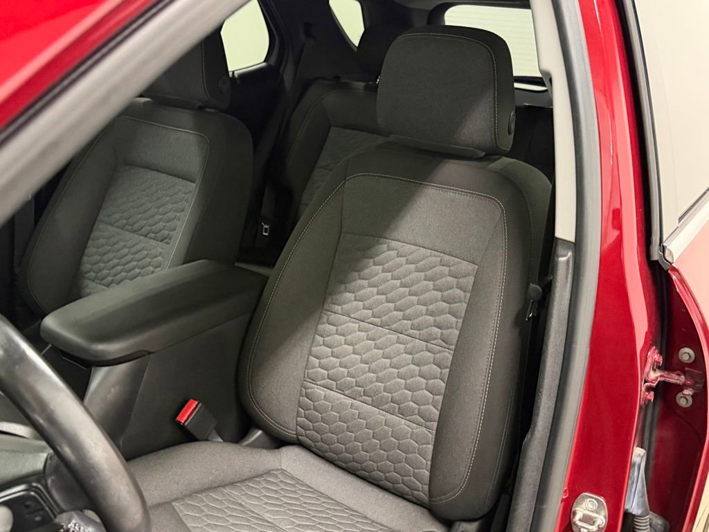 Used 2019 Chevrolet Equinox LT image 42