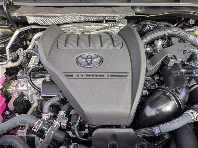 New 2025 Toyota Highlander Limited image 16