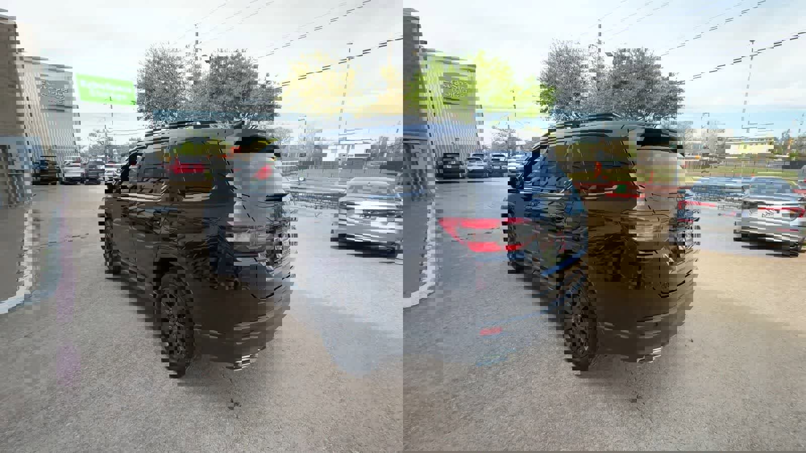 Used 2023 Honda Pilot Sport image 6