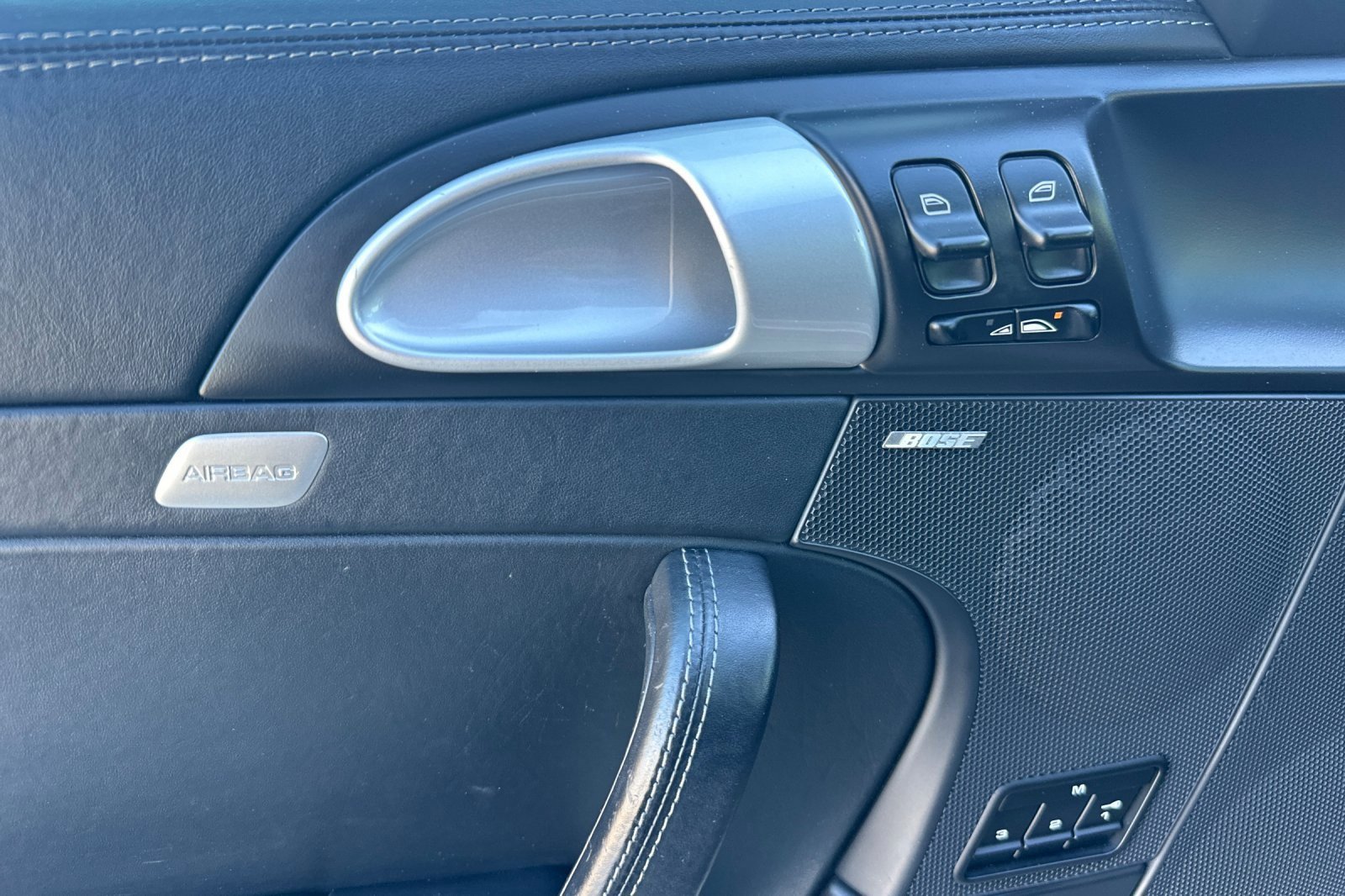 Used 2012 Porsche 911 Carrera Black Edition image 11