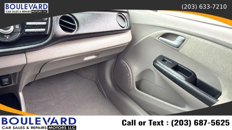 Used 2013 Honda Insight EX image 13