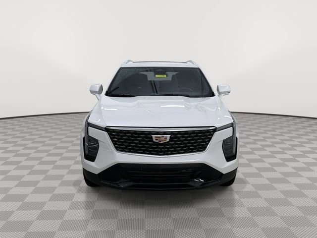 Certified 2024 Cadillac XT4 Premium Luxury w/ Cold Weather Package image 3