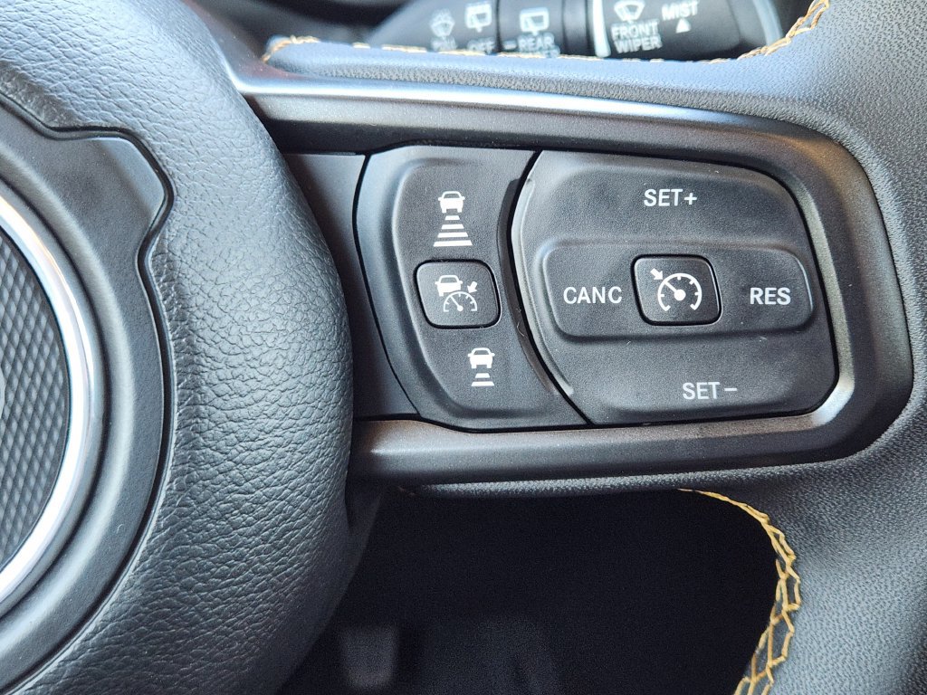 Used 2024 Jeep Wrangler Unlimited Sport AWD/4WD image 32