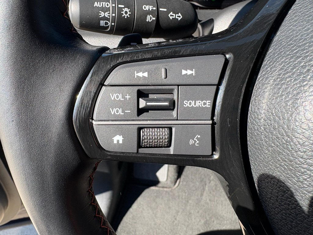 Certified 2024 Honda Pilot Sport image 13